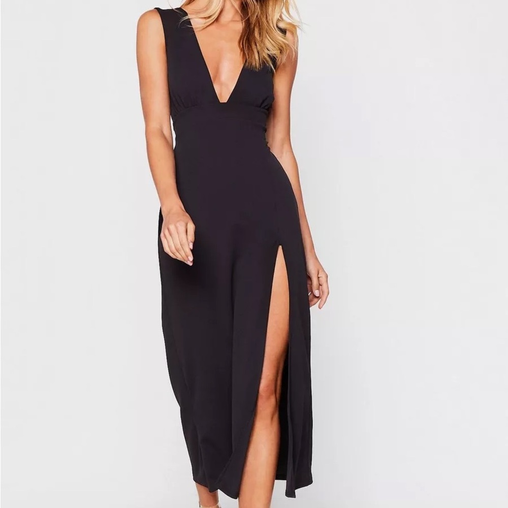 Nasty Gal - Plunging V-Neckline Split Midi Dress